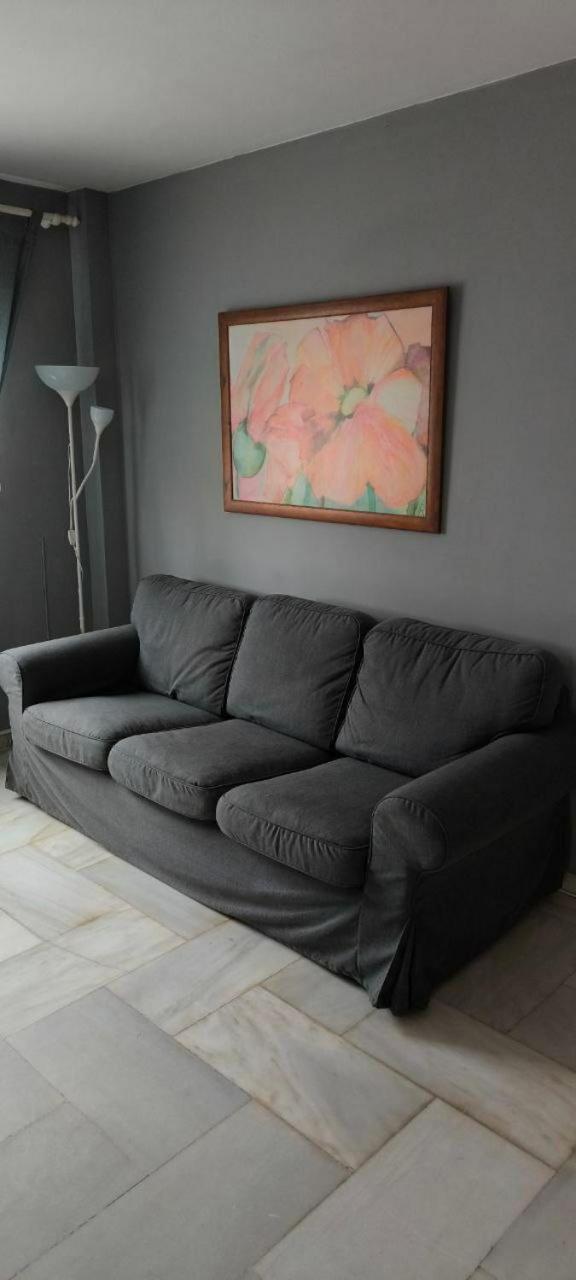 Apartamento Puerto Marina Apartment เบนัลมาเดนา ภายนอก รูปภาพ