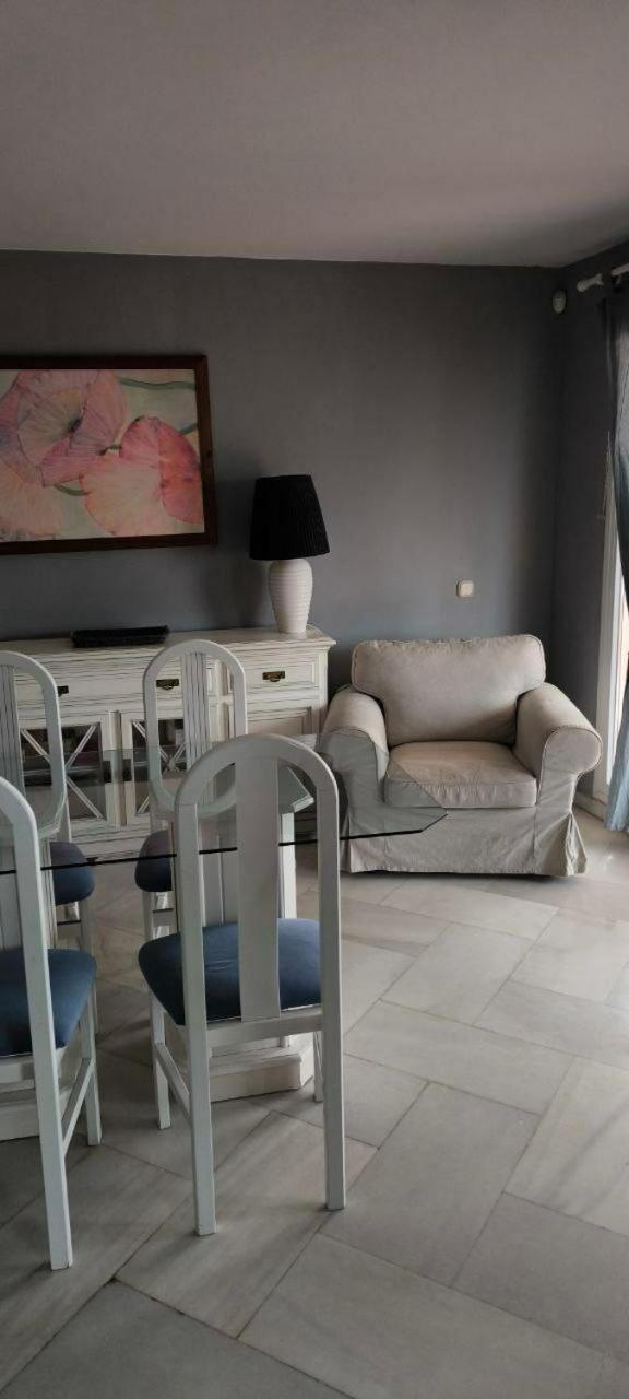 Apartamento Puerto Marina เบนัลมาเดนา ภายนอก รูปภาพ
