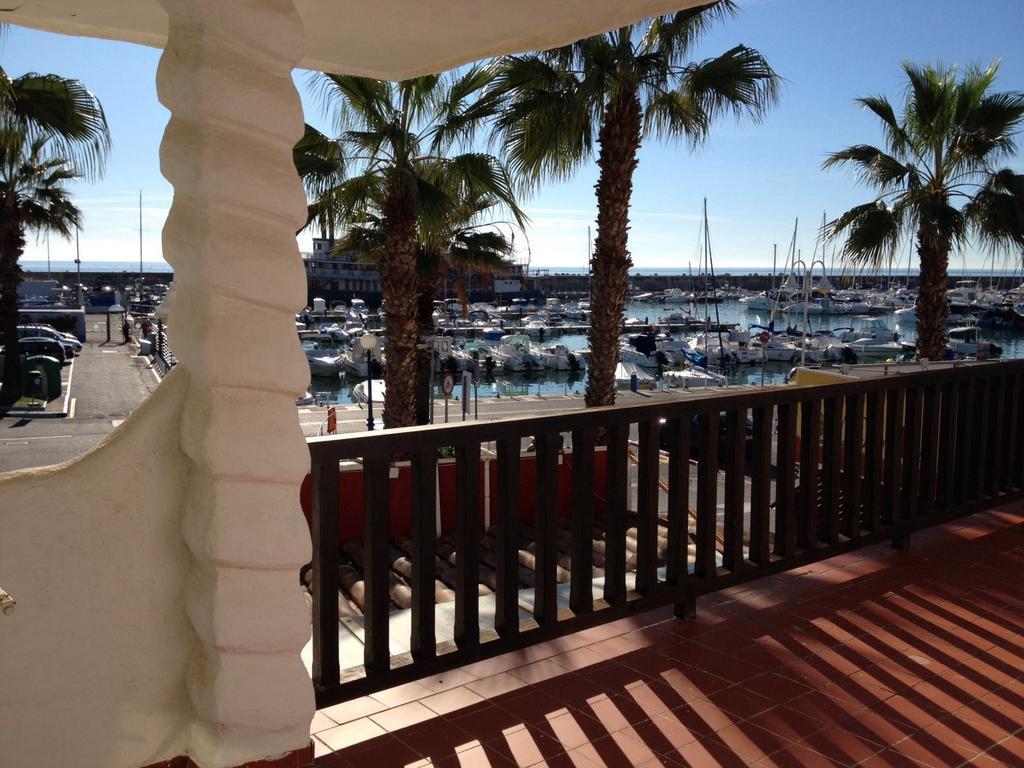 Apartamento Puerto Marina เบนัลมาเดนา ภายนอก รูปภาพ